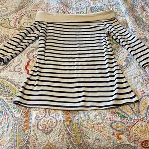 Women’s boatneck sweater/tee